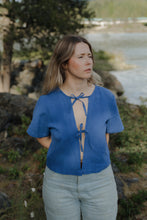 Load image into Gallery viewer, Bow Tee
